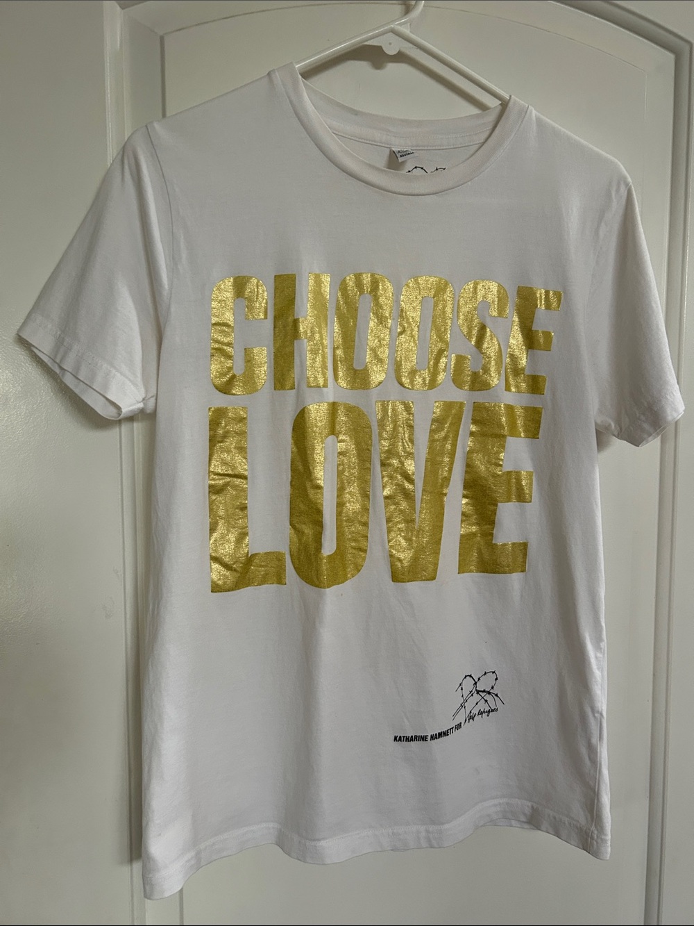 White 'Choose Love' Short Sleeve Graphic Tee - Gold Foil
